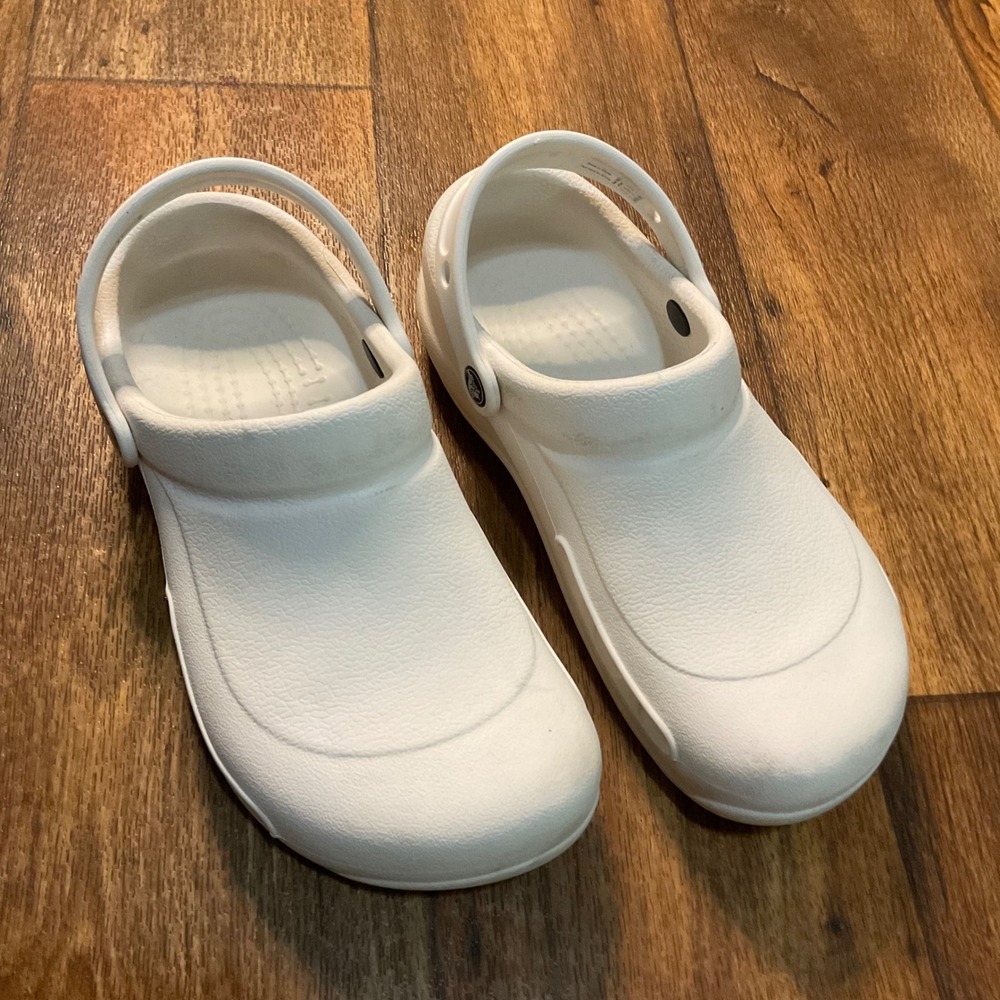 Crocs‎ Bistro White M7 W9 Unisex Rubber Clog Work Shoes Anti Slip Comfort